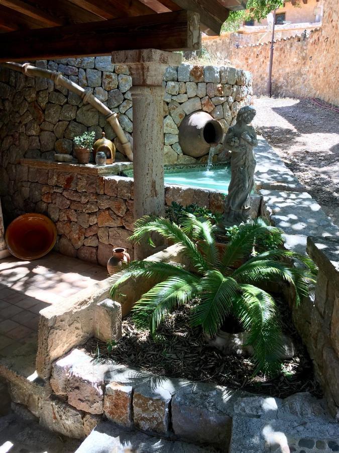 Finca Ses Fontanelles Андратс Екстериор снимка