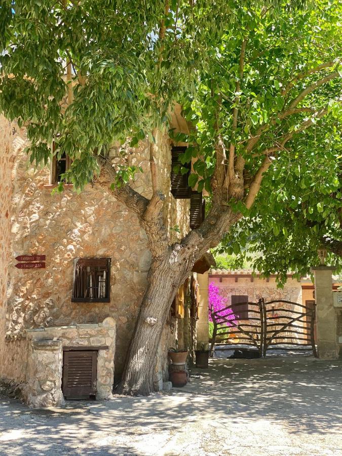 Finca Ses Fontanelles Андратс Екстериор снимка