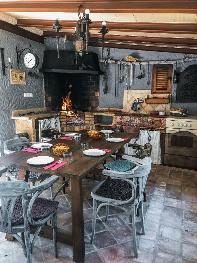 Finca Ses Fontanelles Андратс Екстериор снимка